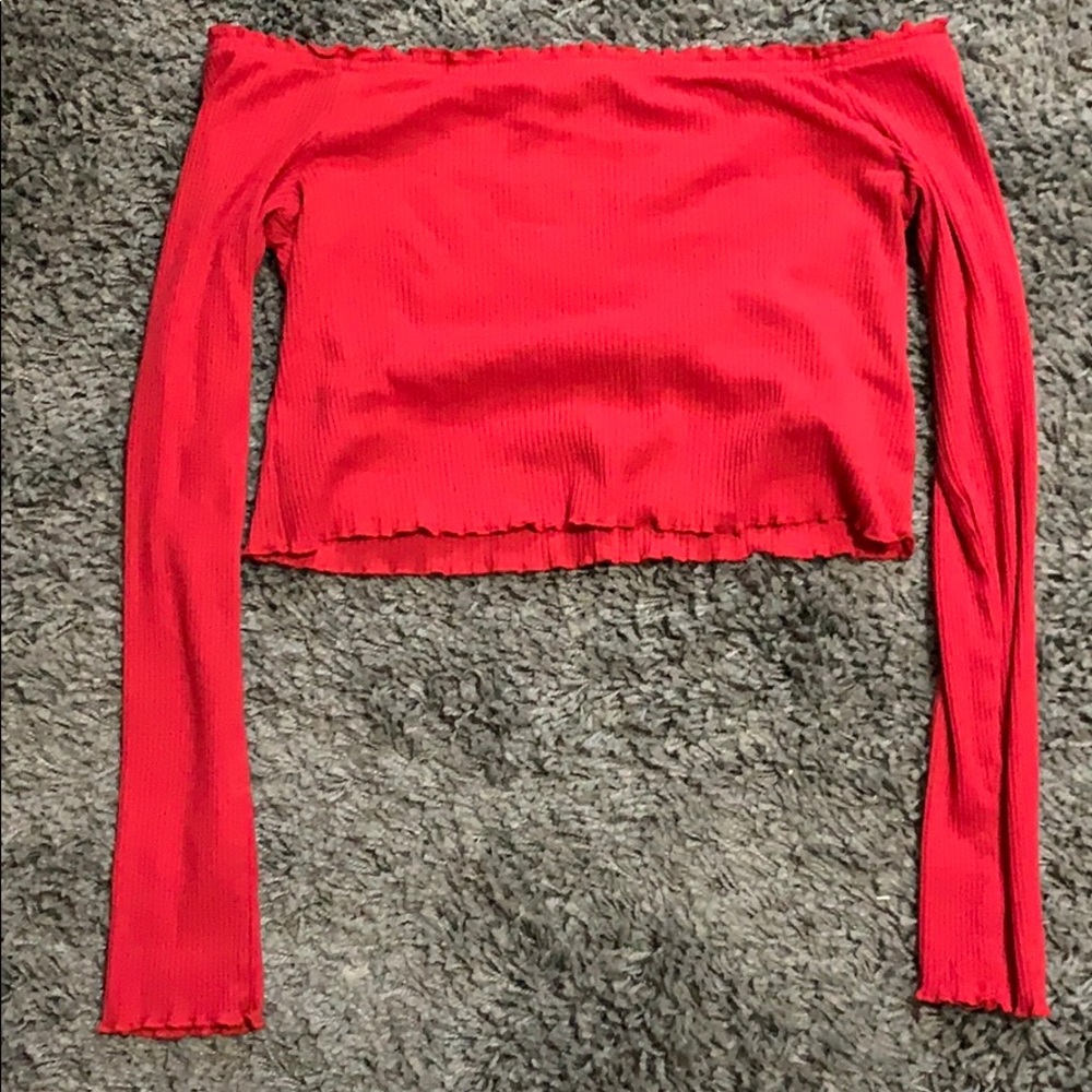 Off the shoulder red Divided top.